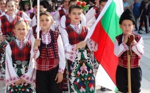 деца