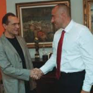 Срещата на Бойко Борисов и Васил Божков в кабинета на Тошо Тошев през 2002 г.
