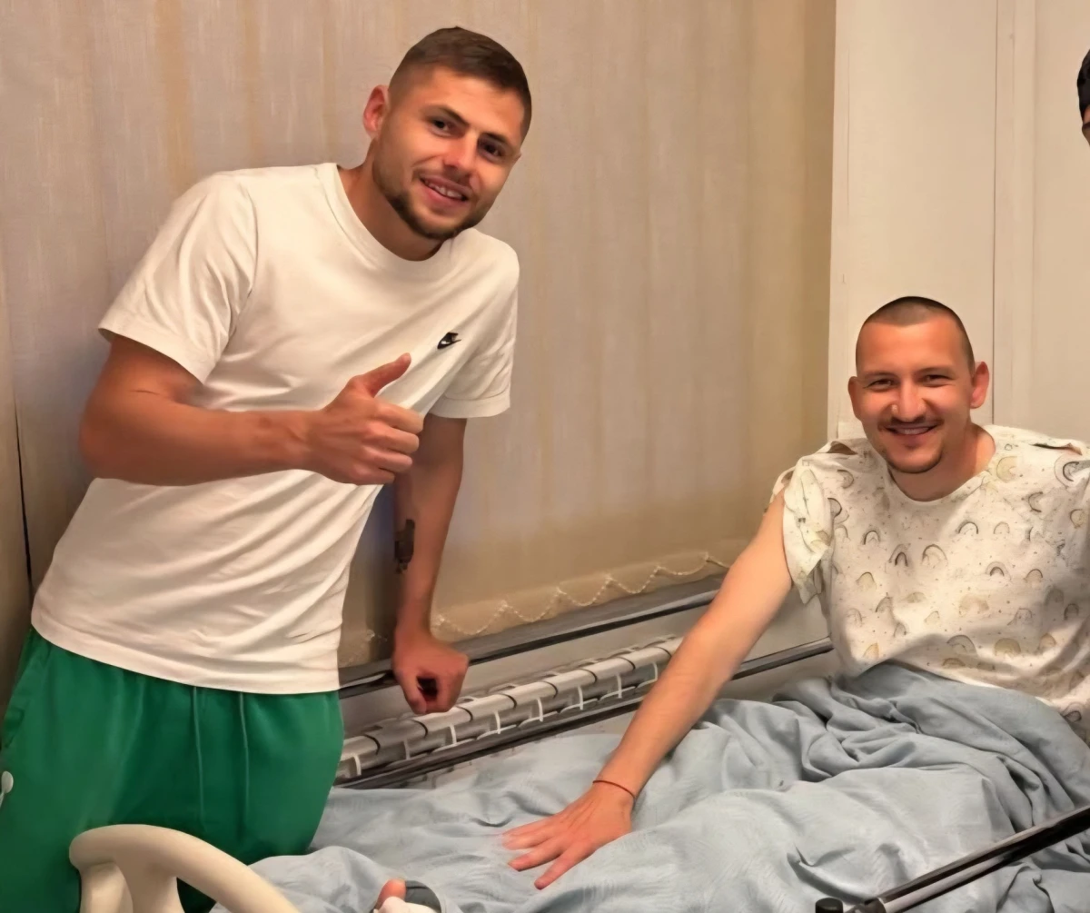 Илиян Филипов с емоционални думи за оперирания Тодор Неделев