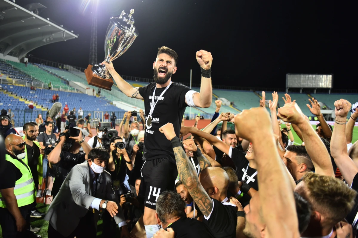 ПФК Локомотив: Сектор А е наш! Напред към финала!