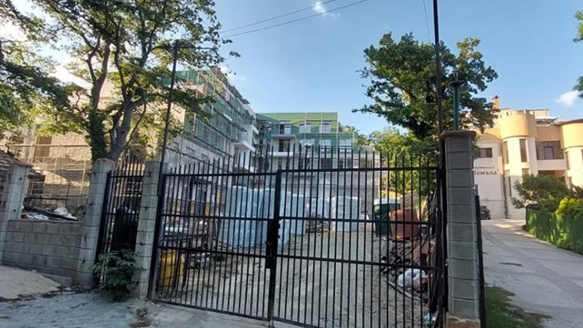 Полицията обискира офиси на скандалния инвеститор във Варна