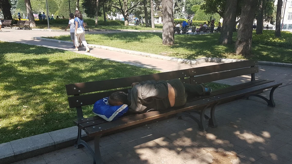 Еврозоната не спаси българите от бедност