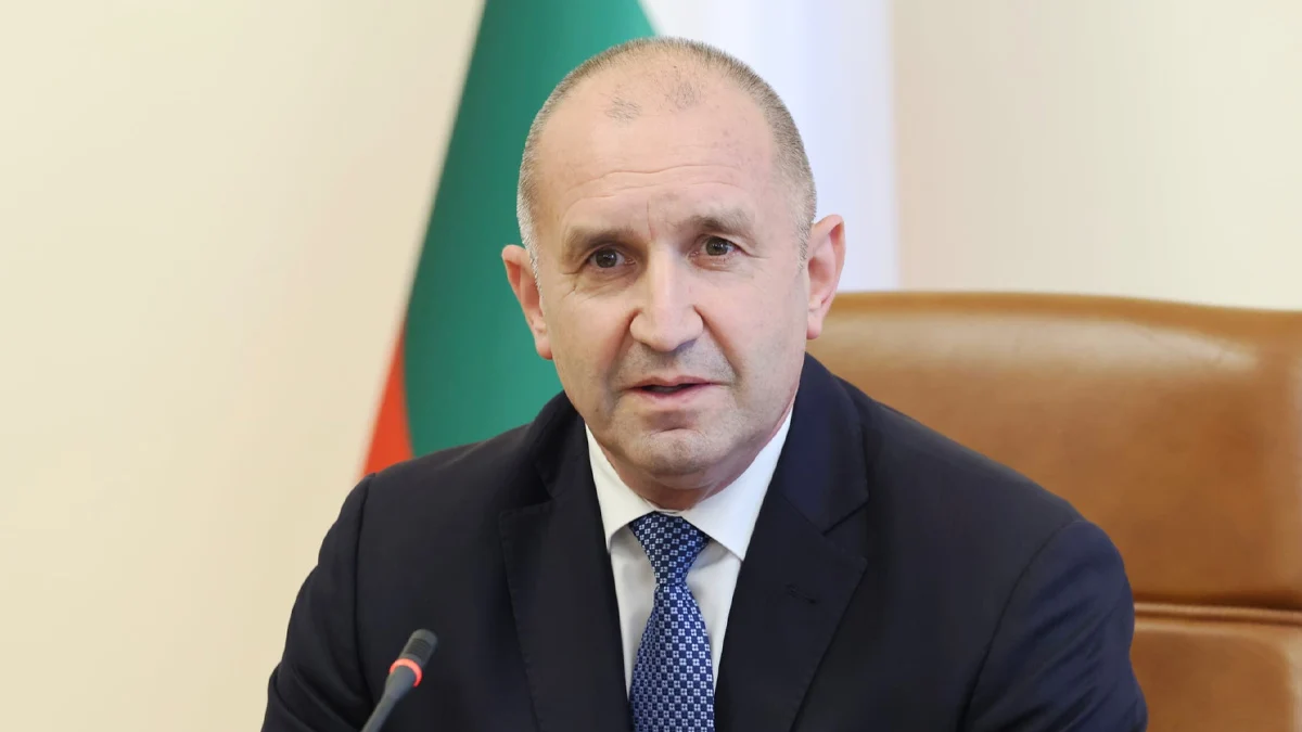 Румен Радев свиква кабинета срещу скока на цените