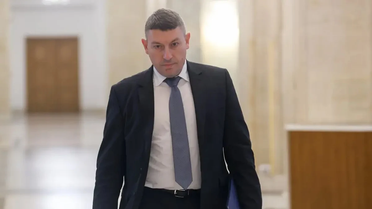 Правителството изхвърли предсрочно Деньо Денев от ДАНС