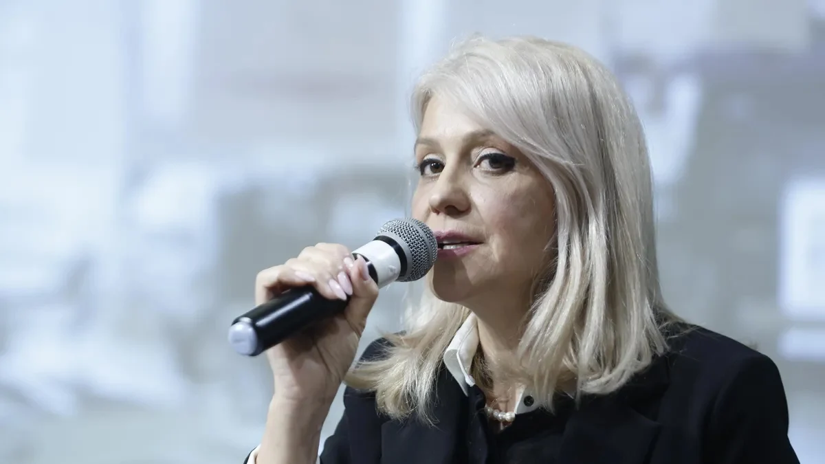 Уволниха директора на НДК