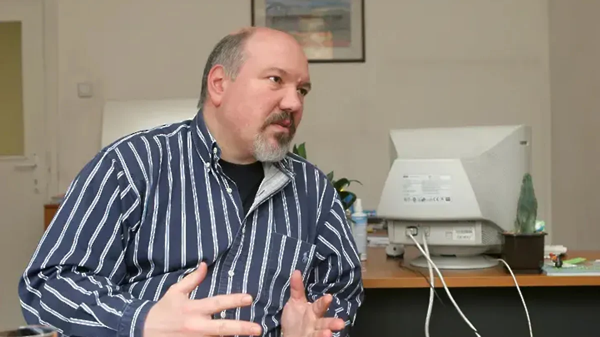 Александър Маринов става съветник на Гълъб Донев