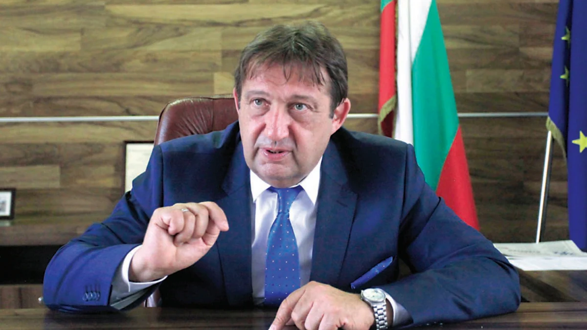Иван Шишков: Строителите на „Хемус“ да довършат авансово платените участъци