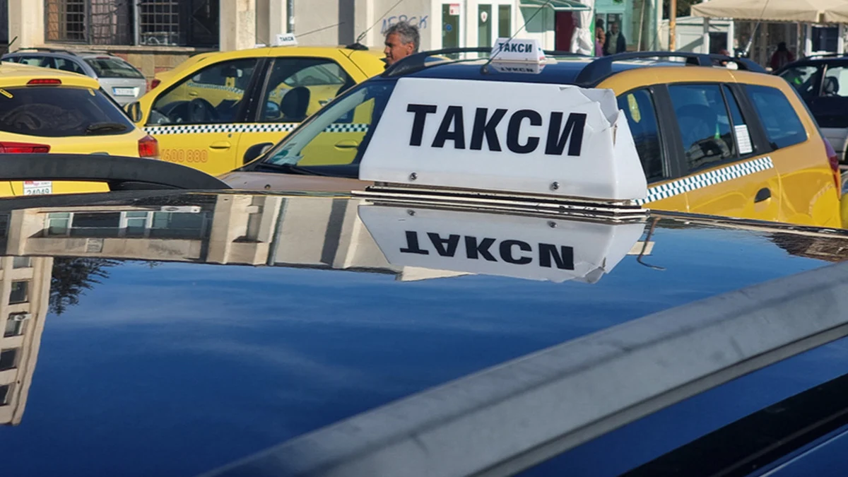 Таксиметровите услуги в Пазарджик скачат с 30%