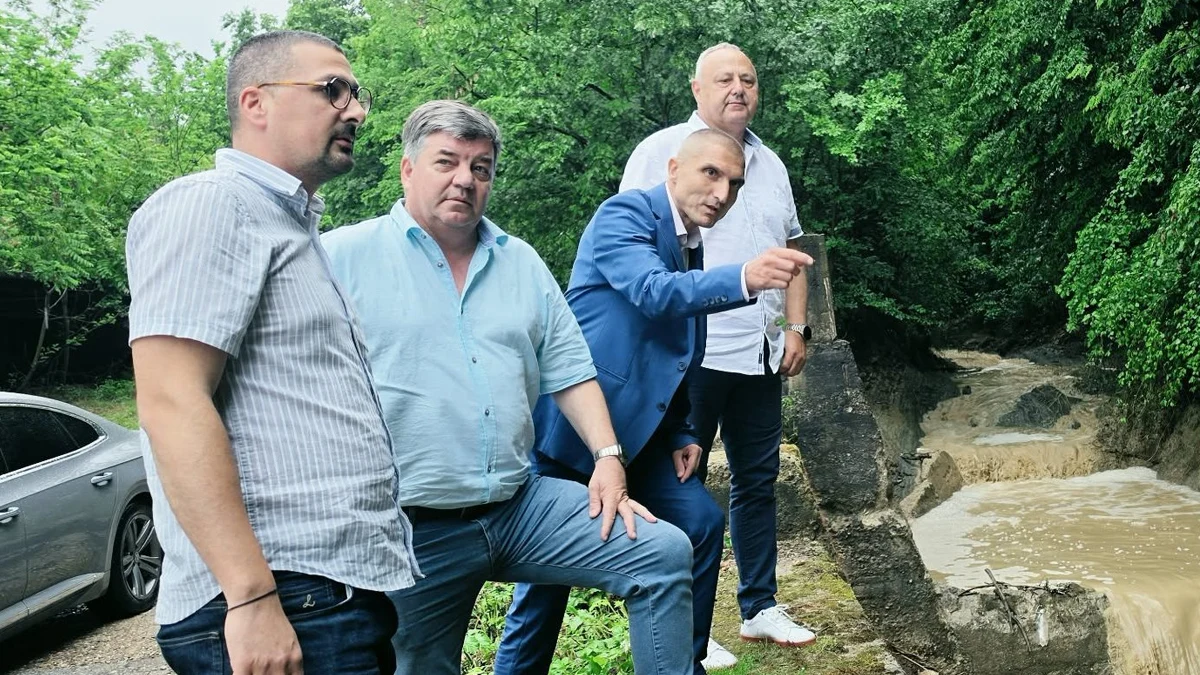 Порой наводни стратегическия военен завод във Велико Търново