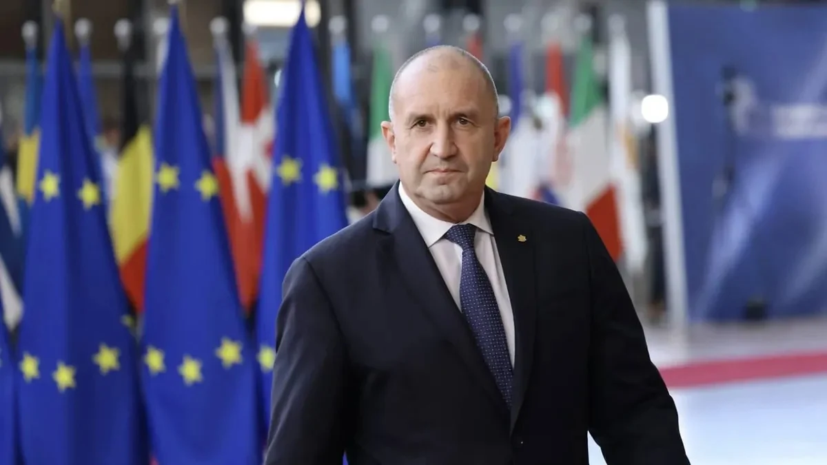 Румен Радев: Ако България подпише санкции срещу Вагит Алекперов ще се "простреля в крака"