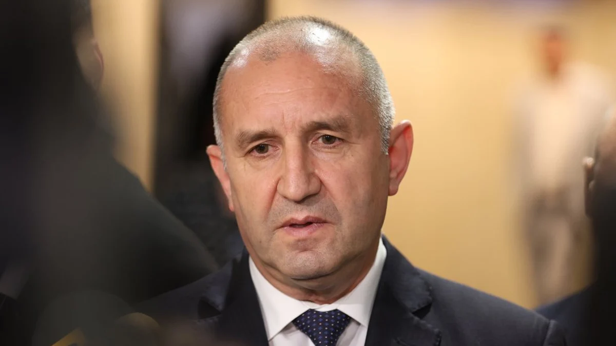 Румен Радев: България спира даренията за Украйна