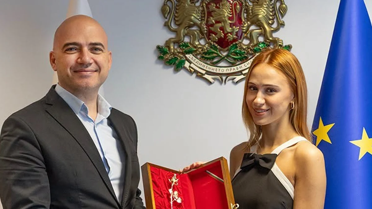 Мария Бакалова става посланик на българския туризъм