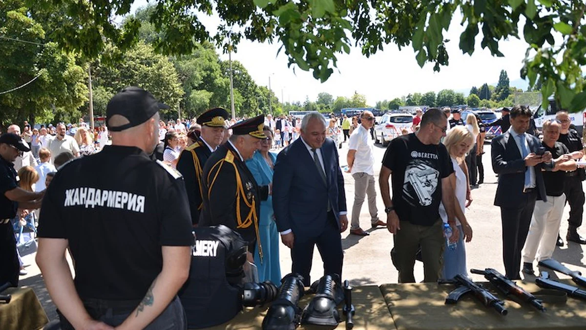 Министър Демерджиев: Жандармерията е символ на силата на държавата