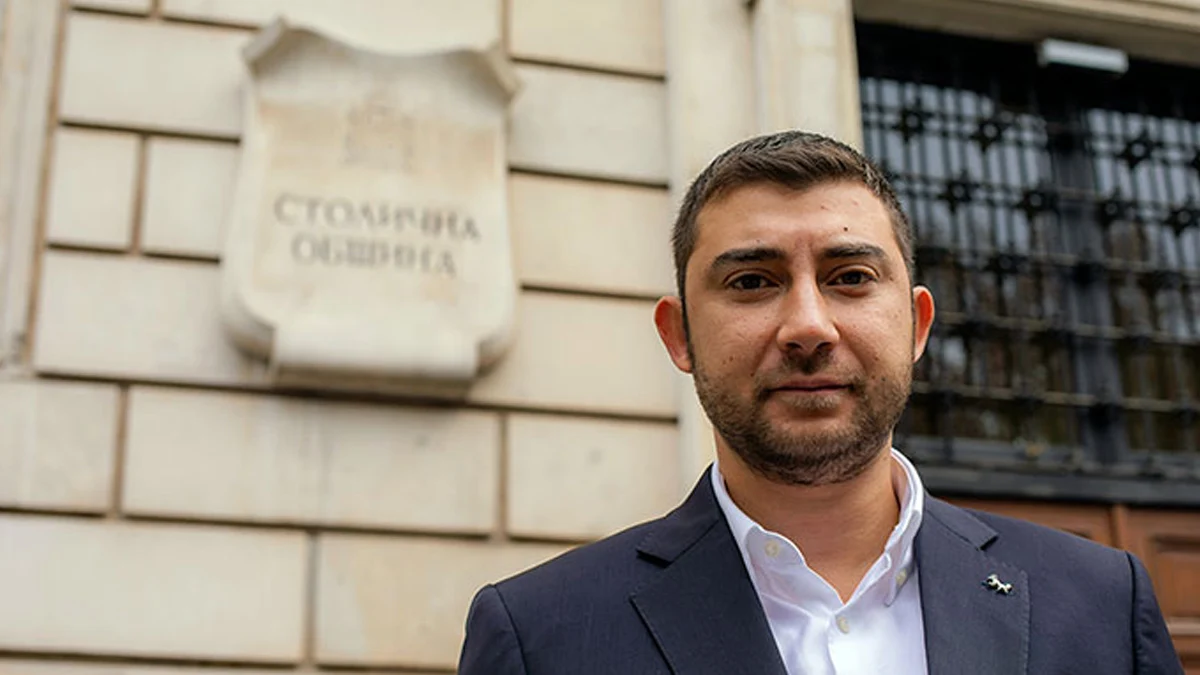 Карлос Контрера сезира прокуратурата заради съмнителна обществена поръчка