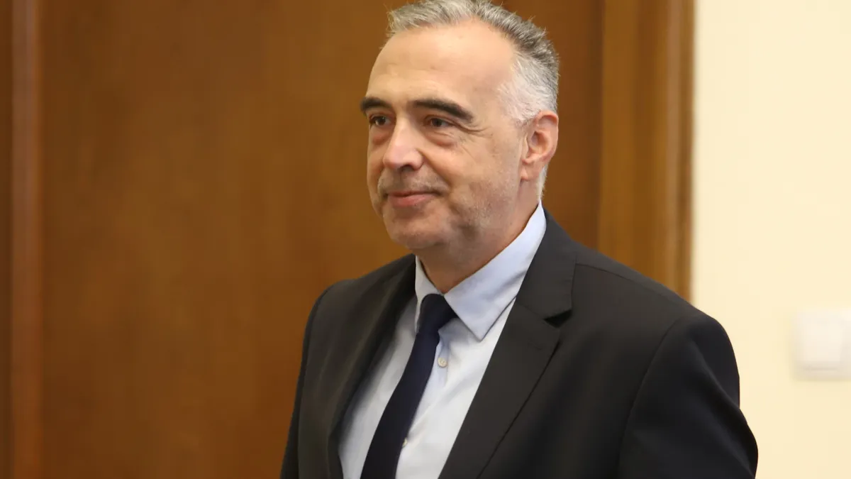 Антон Кутев: Време е за жена президент