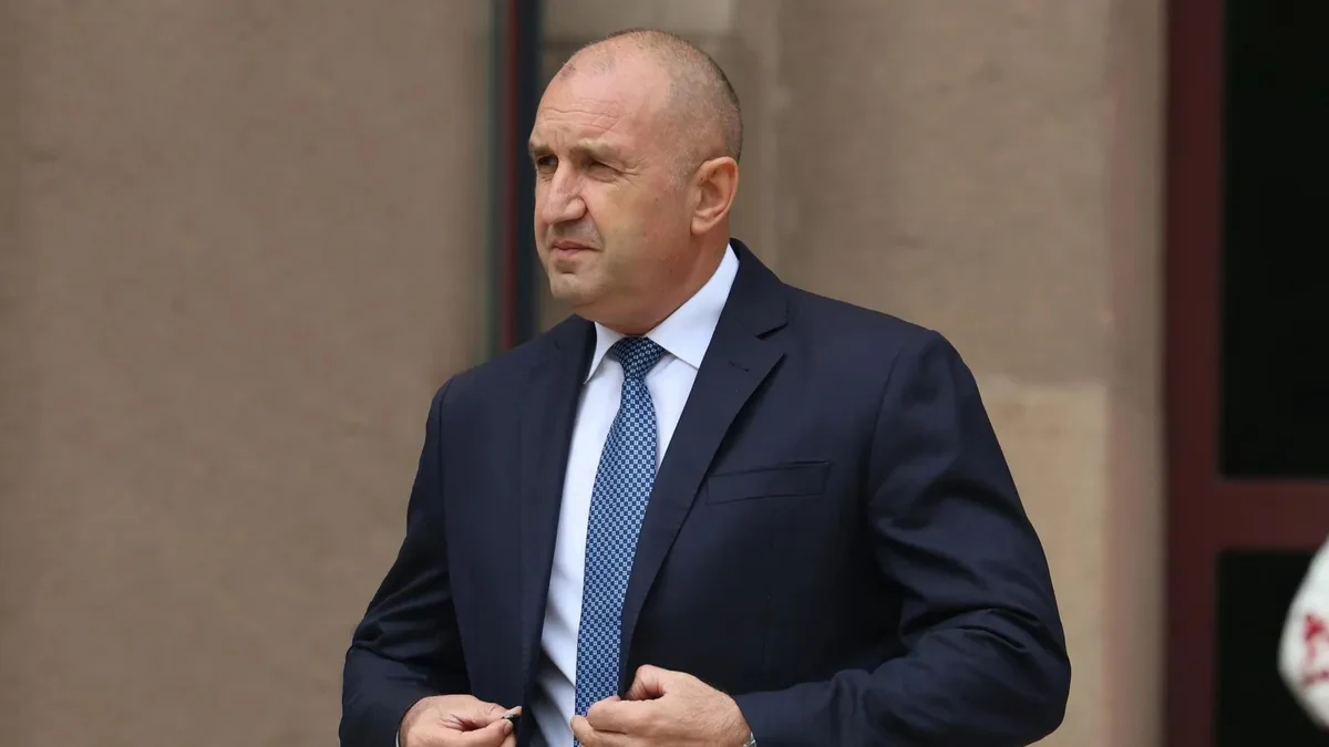 Румен Радев отказва участие в срещата на „Коалицията на желаещите“