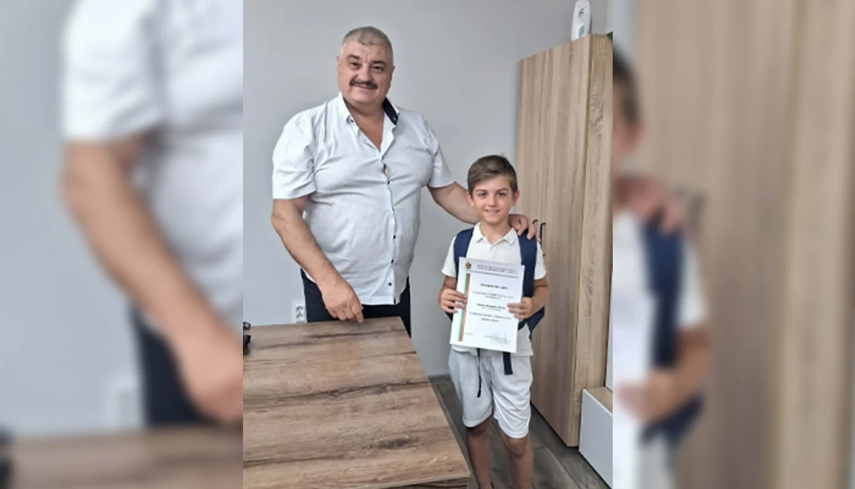 Деветгодишно момче върна намерени пари в полицията в Силистра