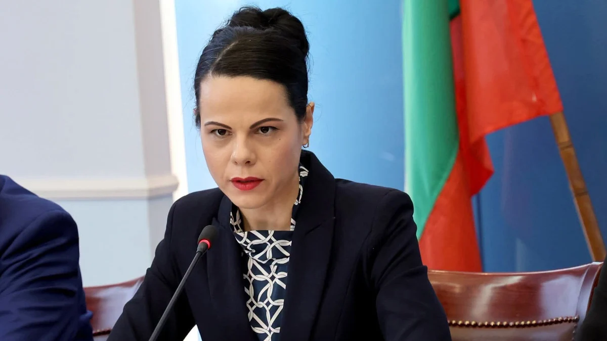 МЗ: Гладната стачка на професор Шиварова застрашава трансплантациите