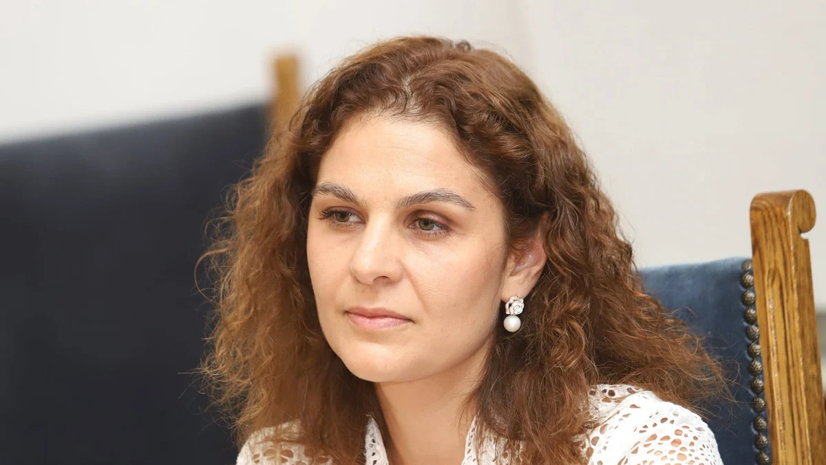 Съпругата на заместник-председател на парламента оглави НДК