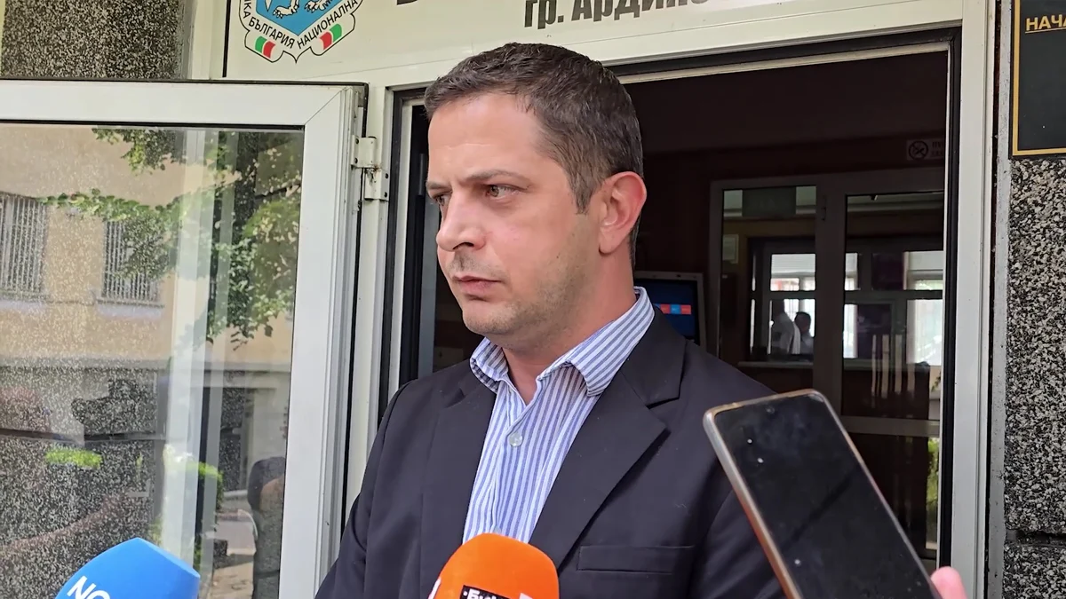 Разследват общински служител в Ардино заради източени пътни средства