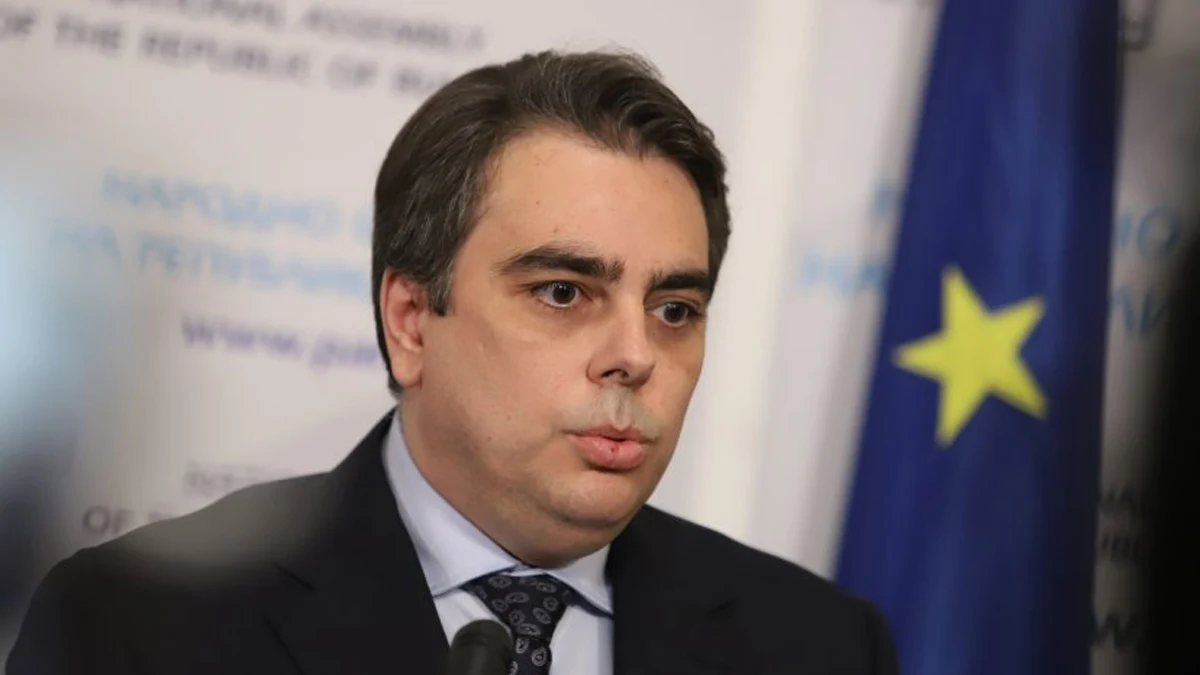 Асен Василев: Няма да подкрепим обща президентска кандидатура с ГЕРБ