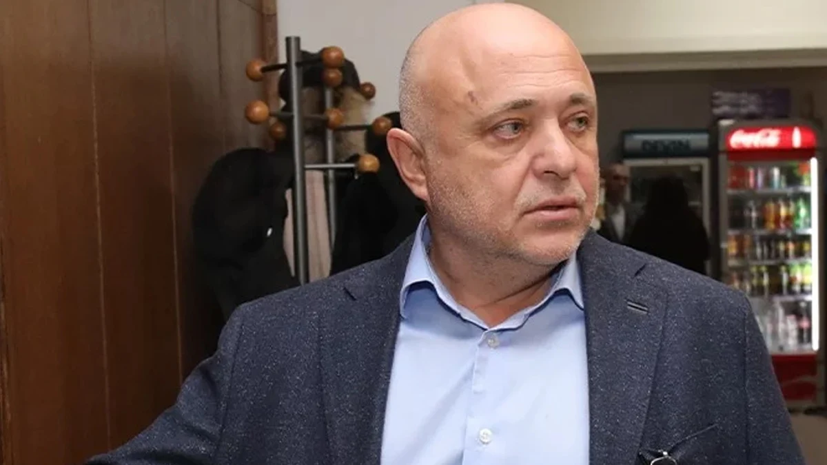 Бащата на задържаната шофьорка с 2,31 промила алкохол е Орлин Алексиев