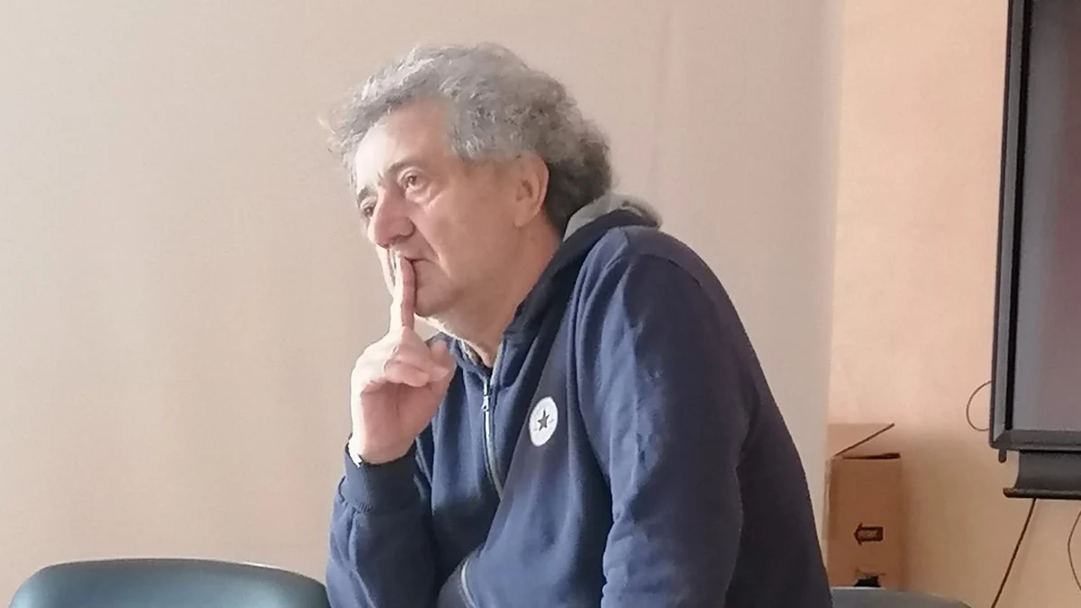 Николай Милчев: НАТО е разпадаща се империя с откачен император