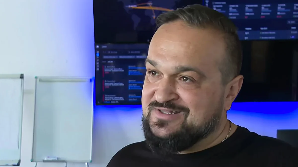Защо видеата от убийството в Пловдив остават онлайн
