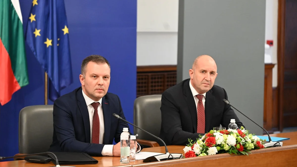 Румен Радев: Уродливи политически кръвосмешения доведоха до „смачкани“ дела