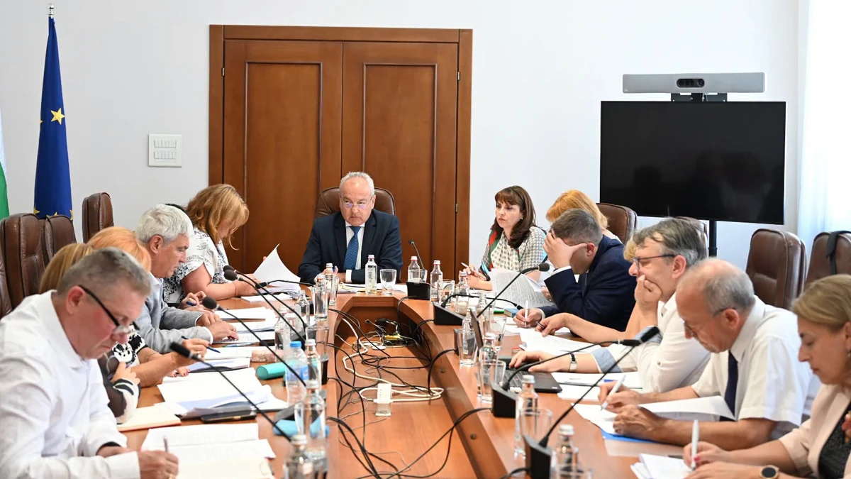 Правителството и бизнесът договориха новия механизъм за минималната заплата