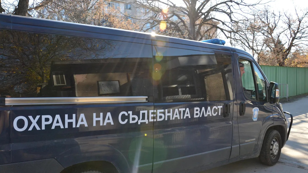 Арестуваха на летище Варна българин, осъден за измама в Германия