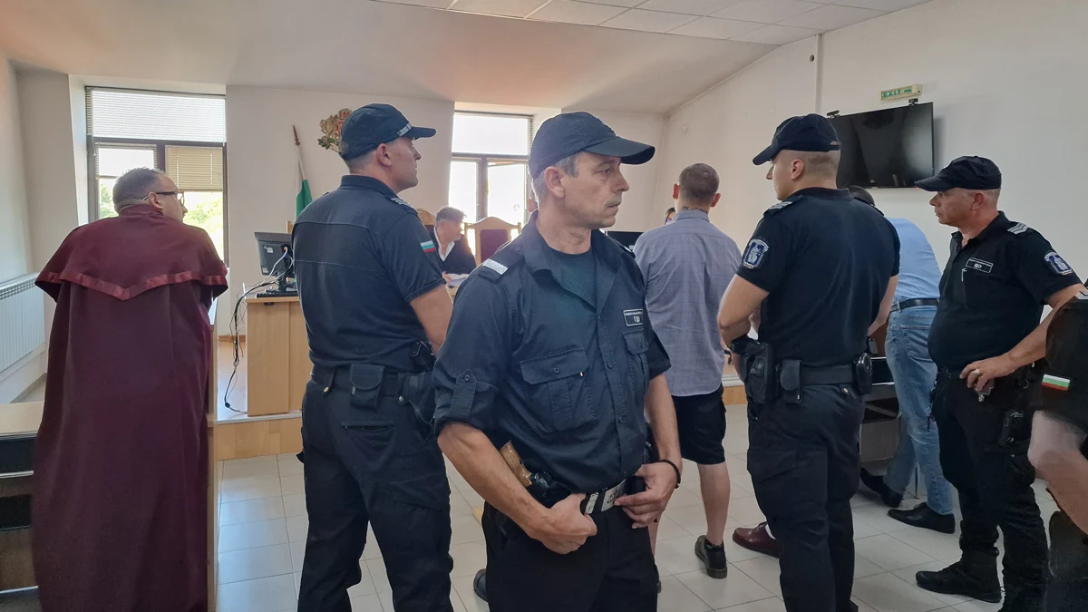 Само лидерът на „Кръв и чест“ остава зад решетките след акцията в Пловдив