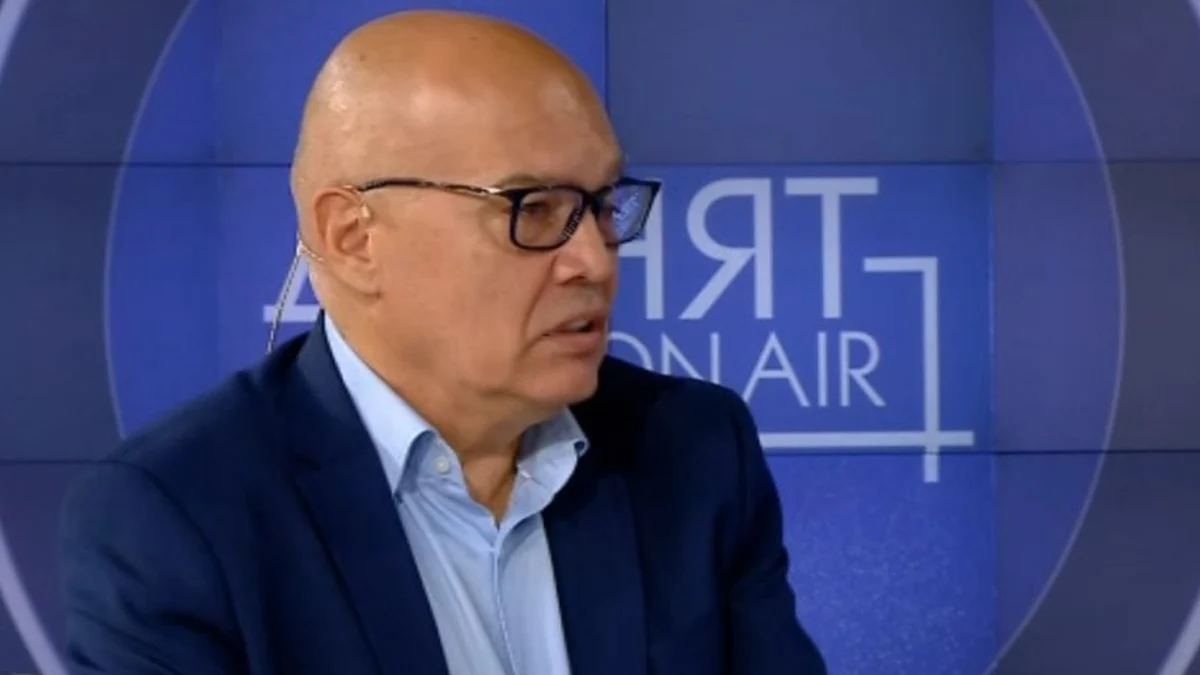 Тихомир Безлов: Клиентелизмът у нас е като в Гърция и Сърбия