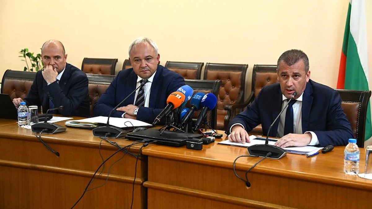 МВР поема изцяло контрола на движението по пътищата