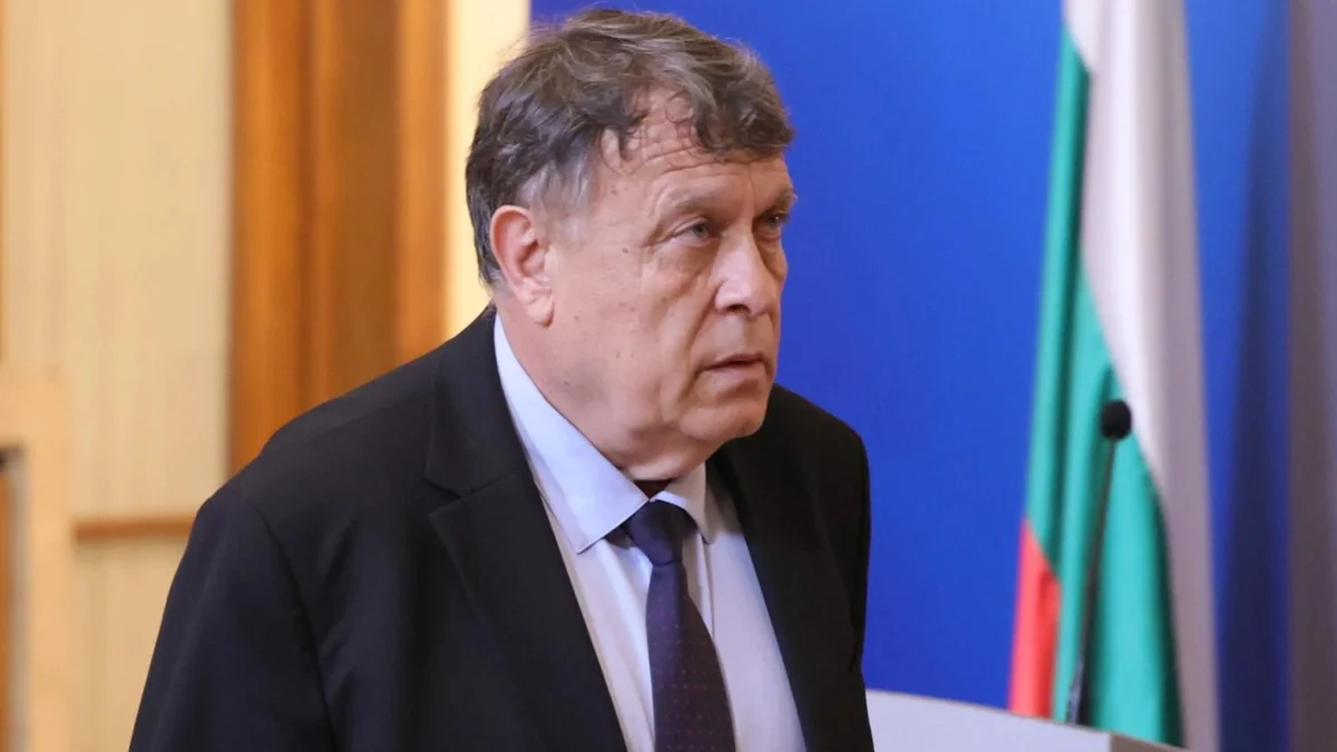 Георги Вълчев: Няма политическа чистка в регионалните управления на образованието