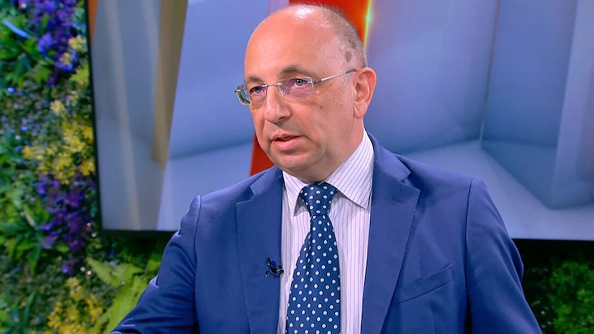 Николай Василев: Данъкът върху свръхпечалбите не спира инфлацията