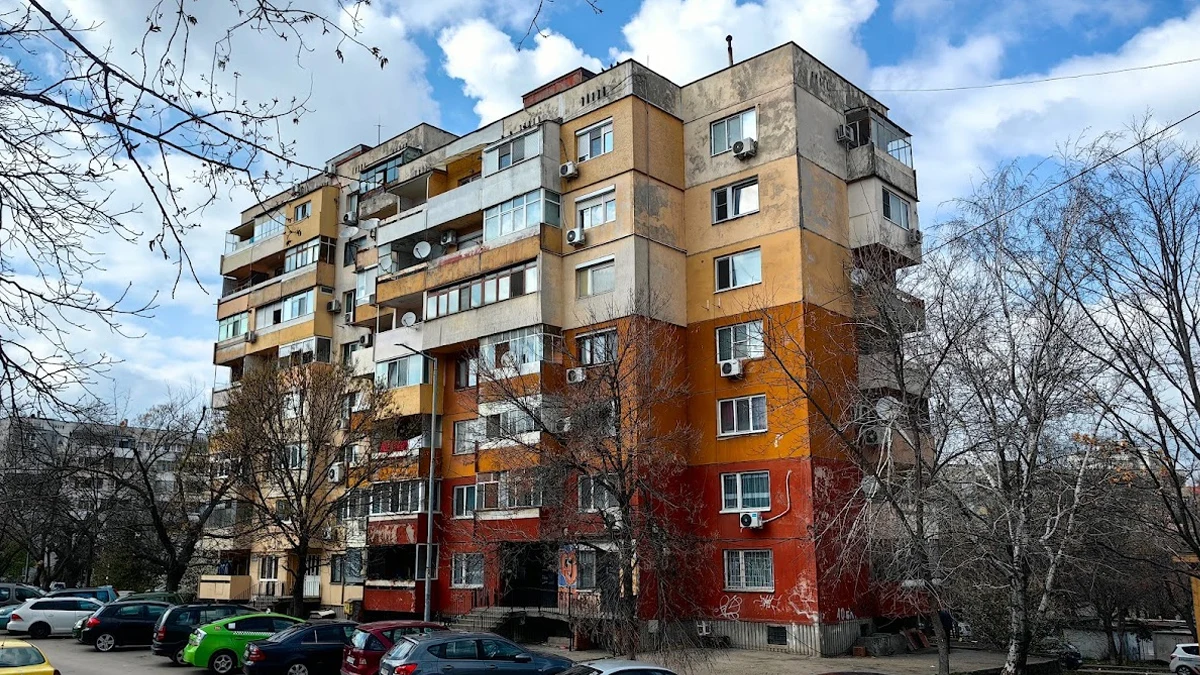 Данъкът за панелен апартамент скача с 45 евро