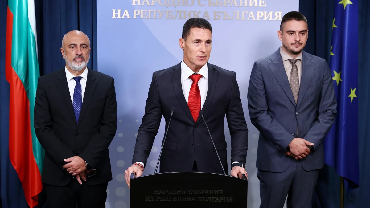 Предлагат забрана на франчайза и нощните бързи кредити