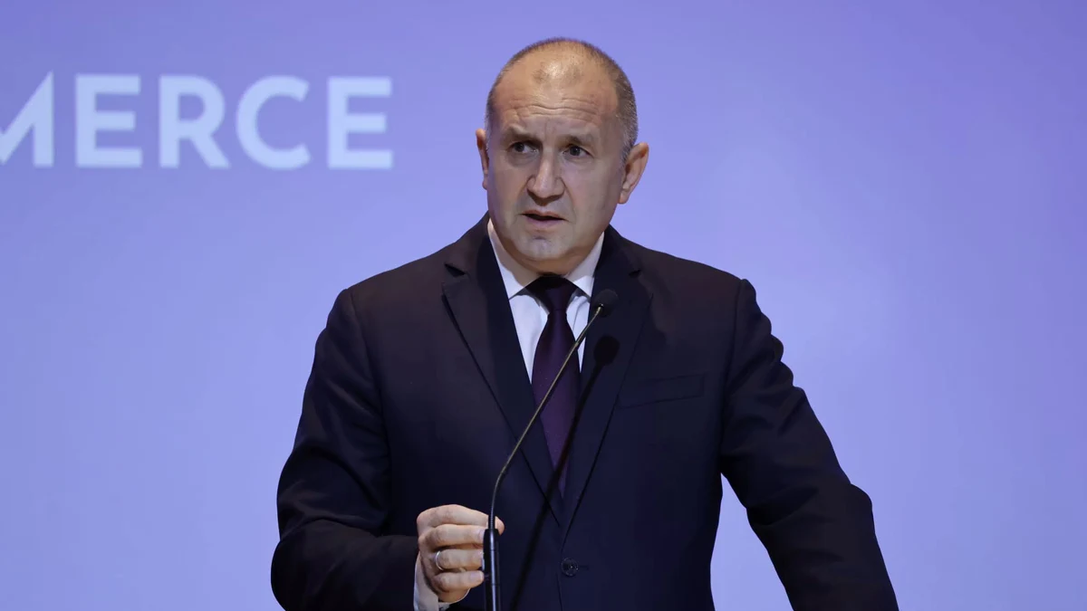 Румен Радев: Бизнесът да сигнализира на горещия телефон при рекет