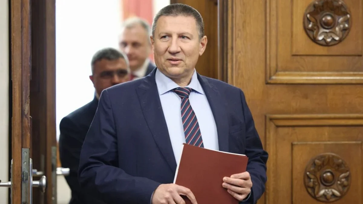 Борислав Сарафов подаде сигнал до Румен Радев за политическа корупция
