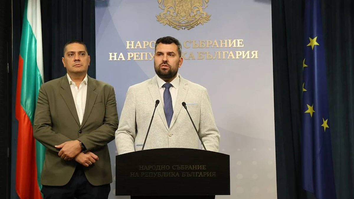 ГЕРБ-СДС поиска президентът да свика КСНС