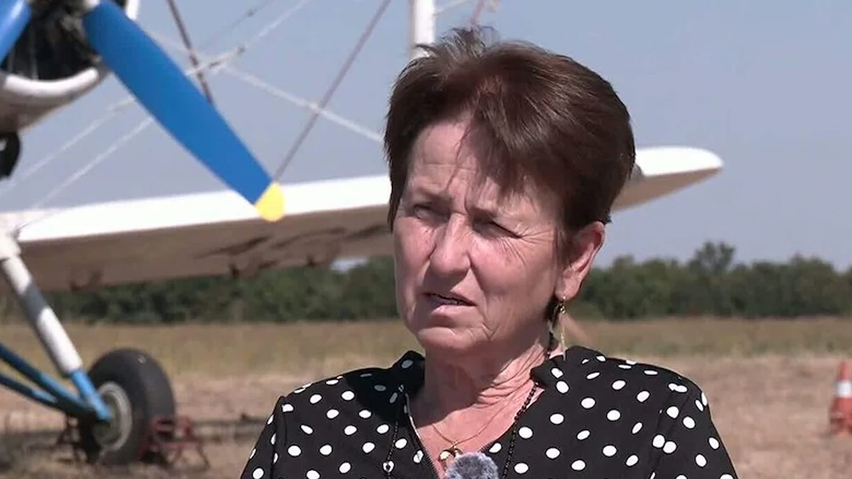Бившата национална състезателка Ани Стаменова е продала парашута си за лечение