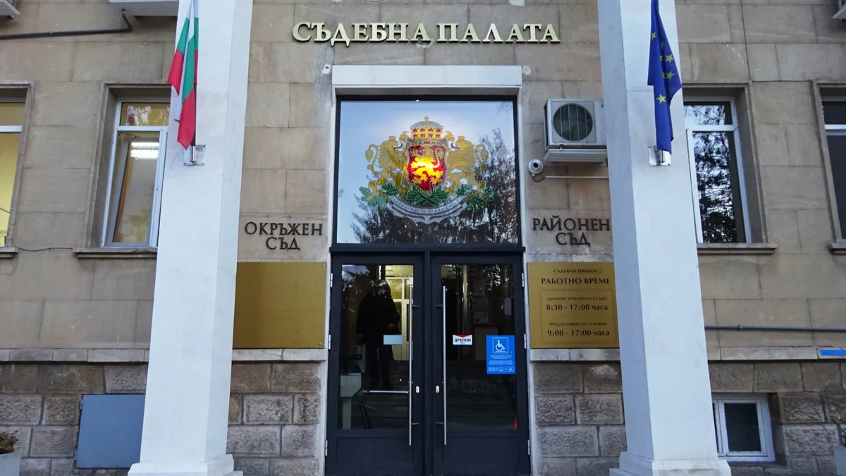 Оставиха в ареста рецидивист за изнасилване на дете