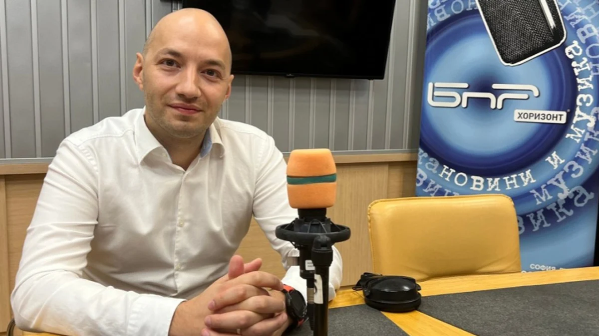 Димитър Ганев: Гюров отива на балотаж с Йотова, ако ГЕРБ няма кандидат