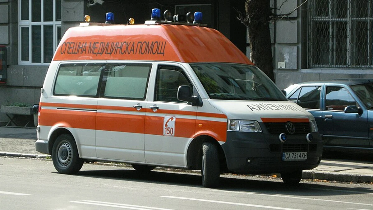 Машина затисна мъж в Карлово