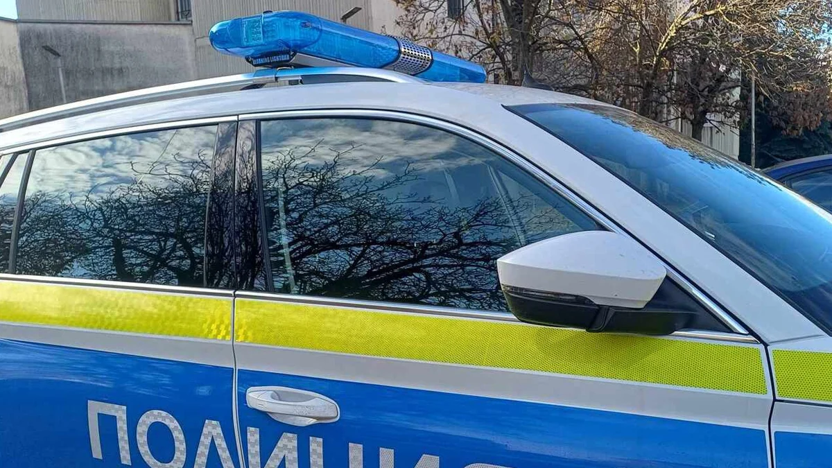 Задържаха трима служители на Община Кърджали