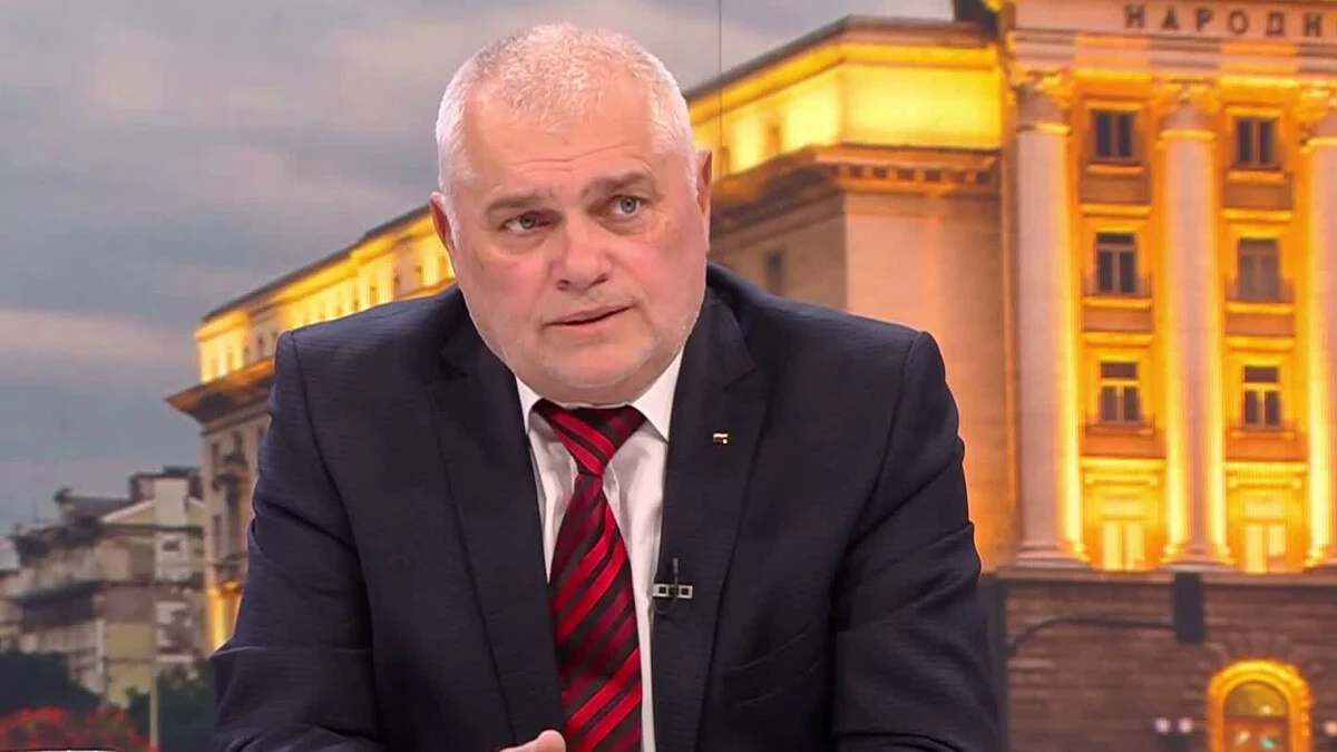Валентин Радев: България е военно джудже спрямо Румъния и Гърция