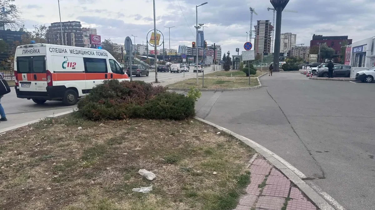 Пътник скочи на релсите в софийското метро