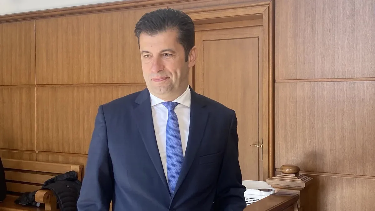 Кирил Петков завежда съдебен иск срещу Илияна Йотова