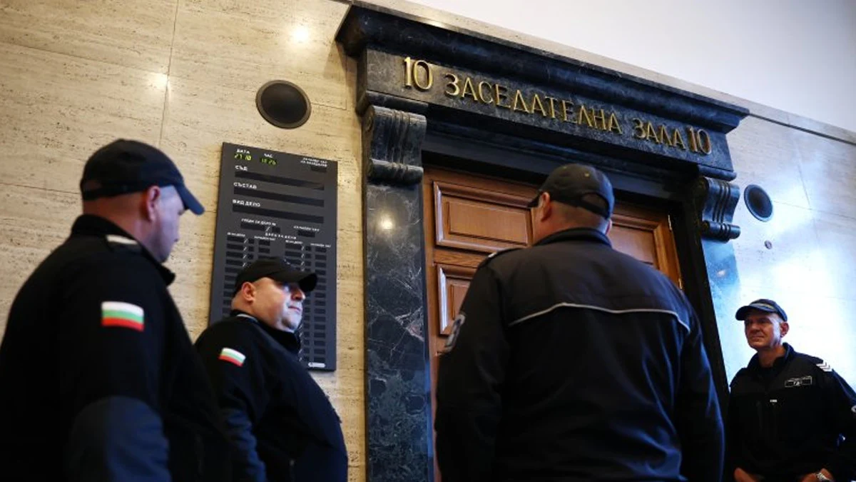 Защитата на Еюп Темиз твърди, че той е застрелял Слави Бинев под афект